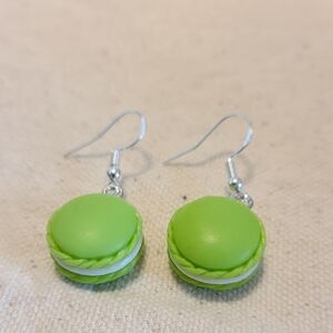 Handcrafted Green Macaron Dangle Earrings NEW Ladies Fashion Lightweight